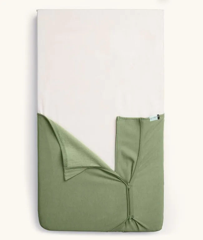 NEW Moss Baby Tuck Sheet - Bassinet